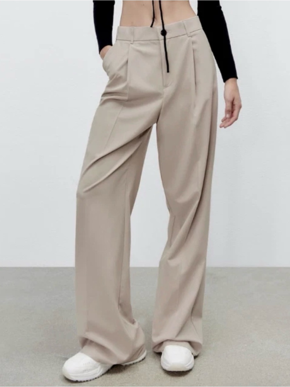 Zara Wide-Leg High-Rise Trousers in Light Beige